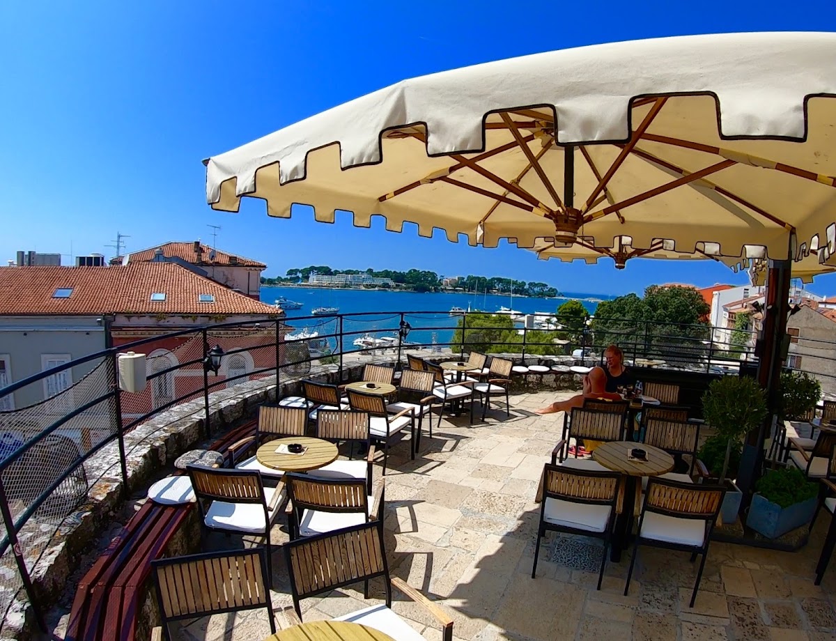 Photo of Torre Wine & Cocktail Bar