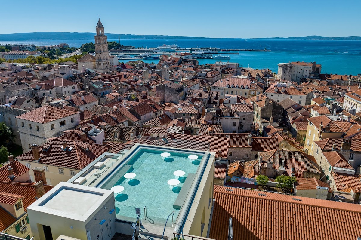 Photo of Cornaro Hotel