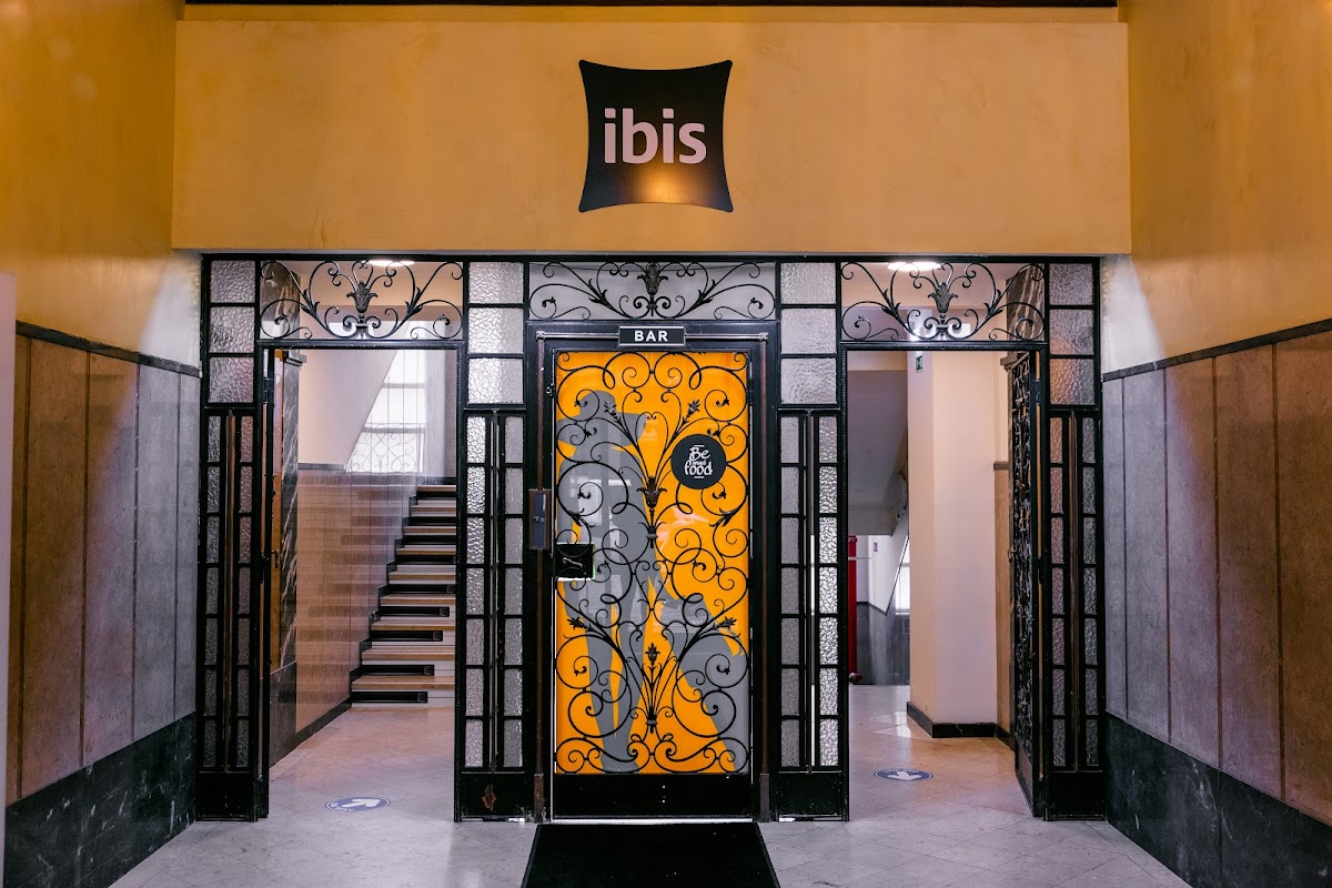 Photo of Hotel ibis Porto Centro Mercado Bolhão